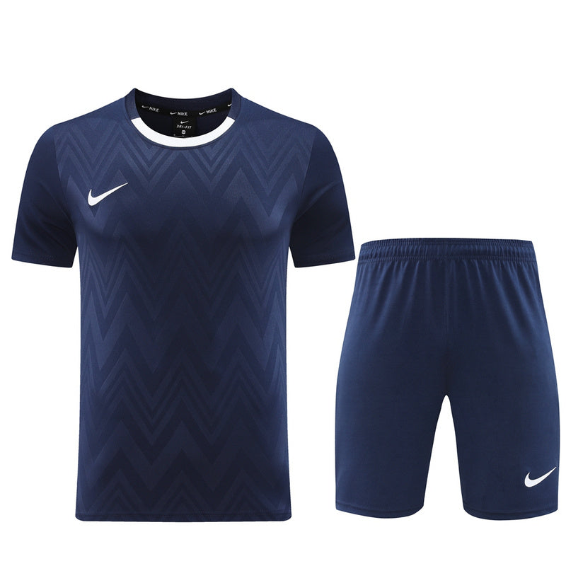 Nike Set Herren Trikot und Shorts
