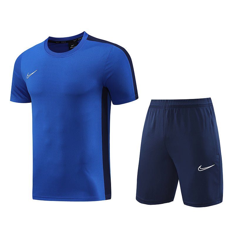 Nike Set Herren Trikot und Shorts