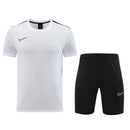 Nike Set Herren Trikot und Shorts