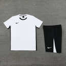 Nike Set Herren Trikot und Shorts