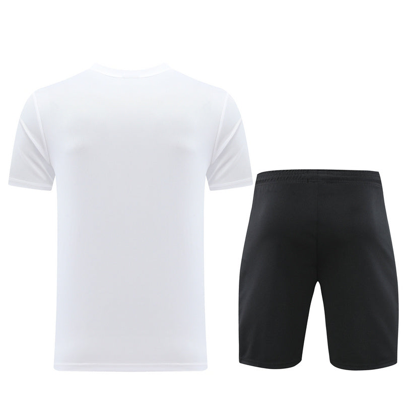 Nike Set Herren Trikot und Shorts