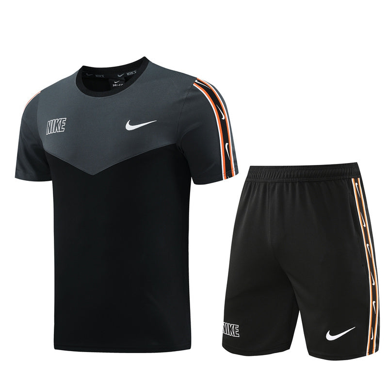 Nike Set Herren Trikot und Shorts