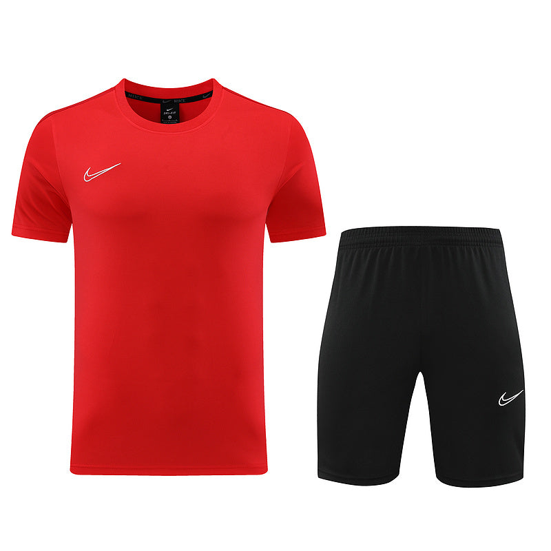 Nike Set Herren Trikot und Shorts