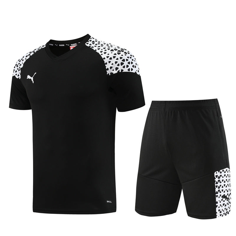 Puma Set Herren Trikot und Shorts