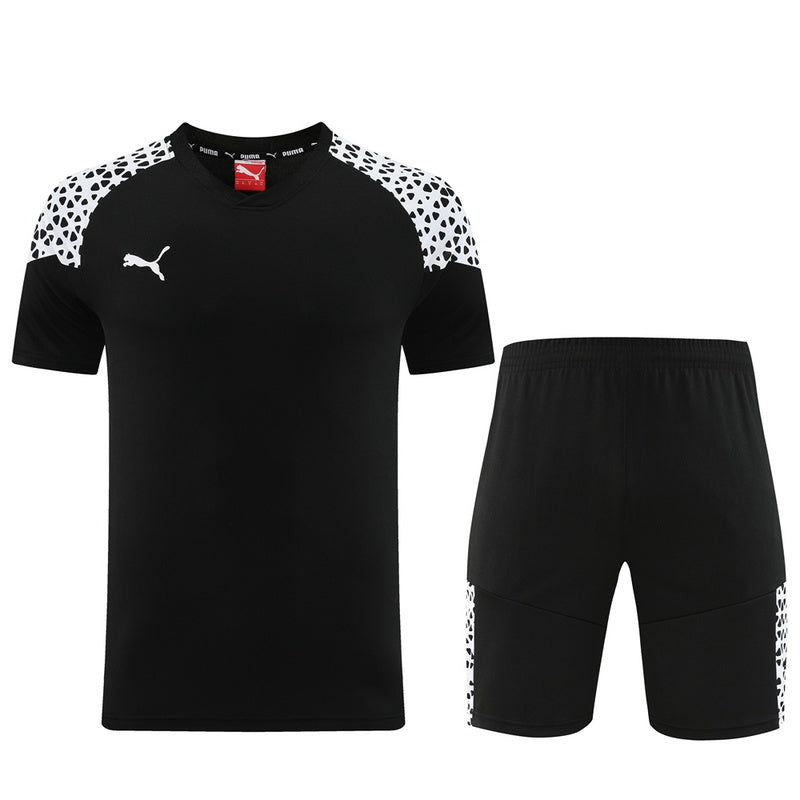 Puma Set Herren Trikot und Shorts