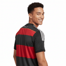 Deutschland Retrotrikot 2014 auswärts schwarz-rot Fantrikot 1.1 Premium Qualität Shop des Spielers DFB Weltmeister Design. Shop des Spielers, Deutschland Trikot 2014 auswärts, DFB Retrotrikot schwarz-rot, Deutschland 7:1 Trikot, Weltmeister Trikot 2014, 1.1 Qualität Retro, Fußball Klassiker Deutschland, Deutschland Trikot gestreift.