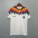 Shop des Spielers, Deutschland Trikot 1994, Deutschland Retro Trikot, DFB Heimtrikot 1994, Deutschland Fußballtrikot weiß, 90er Jahre Deutschland Trikot, DFB Retro-Kollektion, Fußball-Shop Deutschland, Deutschland Trikot Klassiker, Retro Fan-Trikot Herren, Deutschland Trikot 94.