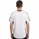 Shop des Spielers, Deutschland Heimtrikot 1998, Deutschland Retro Trikot, DFB Trikot 1998, Deutschland Fußballtrikot weiß, 90er Jahre Deutschland Trikot, DFB Retro-Kollektion, Fußball-Shop Deutschland, Deutschland Trikot Klassiker, Retro Fan-Trikot Herren, Deutschland Trikot 98.