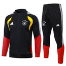 Shop des Spielers, Deutschland Trainingsanzug 26/27, DFB Trainingsanzug schwarz, Deutschland Jacke und Hose, DFB Fan-Artikel 2026, Fußball Trainingsanzug Herren, Deutschland Sportbekleidung schwarz, DFB Set 26/27, Deutschland Fußball-Shop, Trainingsset Deutschland DFB, Sportanzug Deutschland Herren.