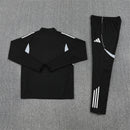Shop des Spielers, Deutschland Trainingsanzug 25/26, DFB Trainingsset schwarz, Deutschland Jacke und Hose schwarz, DFB Fan-Artikel, Deutschland Training 2025, Trainingsanzug Herren Deutschland, Fußball Trainingsanzug schwarz, DFB Kleidung Deutschland, Fußball-Shop, Deutschland Jersey Set, DFB Trainingsanzug Herren.
