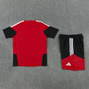 Deutschland Trainingsset 2026 2027 rotes Trikot schwarze Shorts 1.1 Premium Qualität Shop des Spielers DFB Training Kit. Deutschland Trainingsset 2026, DFB Trainingsanzug kurz, Deutschland Trikot rot schwarz, DFB Training Kit Herren, 1.1 Qualität DFB Training, Deutschland Fußballset rot, DFB Kollektion 2027 kaufen.
