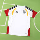 Deutschland Trainingstrikot 2026 2027 Herren weiß Trainingsshirt 1.1 Premium Qualität Shop des Spielers DFB Training Design, Deutschland Trainingstrikot 2026, DFB Trainingsshirt weiß, Deutschland Training 26/27, DFB Ausrüstung Herren, 1.1 Qualität DFB Training, Weißes Deutschland Trikot günstig, Fußball Training Deutschland 2027.