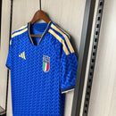 Italien Heimtrikot 2026 2027 Herren blau Azzurri 1.1 Premium Qualität Shop des Spielers Italien Nationalmannschaft Trikot FIGC, Italien Trikot 2026, Italien Heimtrikot 26/27, Italy Home Jersey, Italien Fußballtrikot kaufen, 1.1 Qualität Italien, FIGC Trikot Herren, Azzurri Fanshop, Fußball Geschenk Herren, Italien Trikot blau.