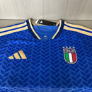 Italien Heimtrikot Langarm 2026 2027 Herren Spieler-Version blau Authentic 1.1 Premium Qualität Shop des Spielers Italien Nationalmannschaft Trikot Azzurri Long Sleeve Player Edition, Italien Trikot Langarm, Italien Trikot 2026, Italien Spieler-Version, Authentic Italy Jersey, Italien Fußballtrikot kaufen, 1.1 Qualität Italien, Squadra Azzurra Player Edition, Italien Trikot blau eng, WM 2026 Trikot Italien, FIGC Langarm Trikot