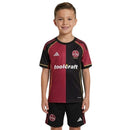 Kinder - Set FC Nürnberg Heimtrikot 25/26 Trikot und Shorts - SHOP DES SPIELERS