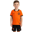 Niederlande Heimtrikot Kinder-Set 2026 2027 Trikot und Shorts 1.1 Premium Qualität Shop des Spielers Holland Kids Kit Oranje Junior Jersey KNVB orange, Niederlande Kinder-Set, Niederlande Trikot Kinder, Holland Kids Kit, Oranje Trikot 2026, Niederlande Fußballset Junior, Kinder Trikot 26/27, 1.1 Qualität Niederlande, KNVB Fanartikel, Fußballtrikot Kinder orange.