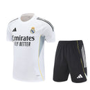 Real Madrid Kinder Trainingsset 2025 2026 weißes Trikot schwarze Shorts 1.1 Premium Qualität Shop des Spielers Madrid Kids Gear White Black, Real Madrid Kinder-Set 2025, Madrid Trikot Kids weiß, Real Madrid Shorts schwarz, Real Madrid Trikot 25/26 Kinder, Fußball Trainingsset Junioren, 1.1 Qualität Real Madrid, Mbappé Kids Trikot, Real Madrid Fanshop Deutschland, Fußball Set weiß schwarz Madrid.