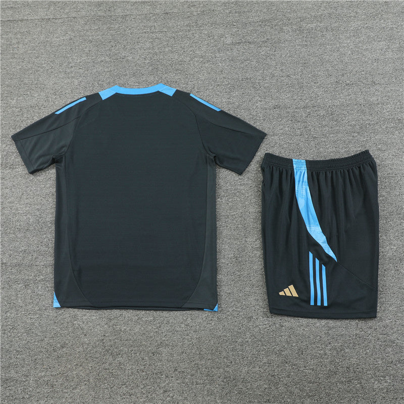 Argentinien Trainingsset 24/25 Trikot und Shorts