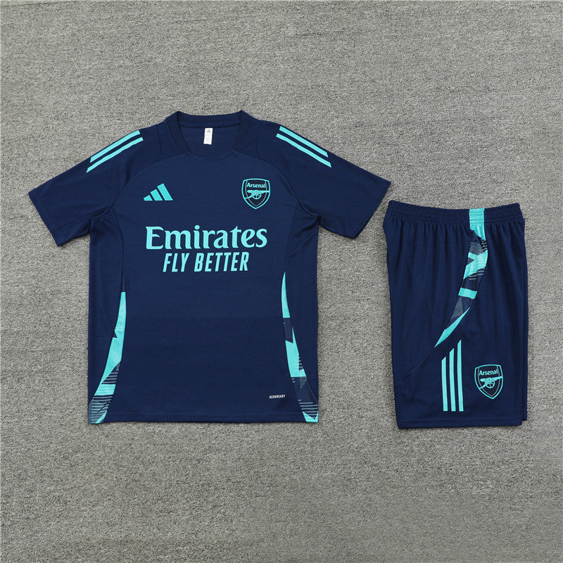 Arsenal Trainingsset 24/25 Trikot und Shorts