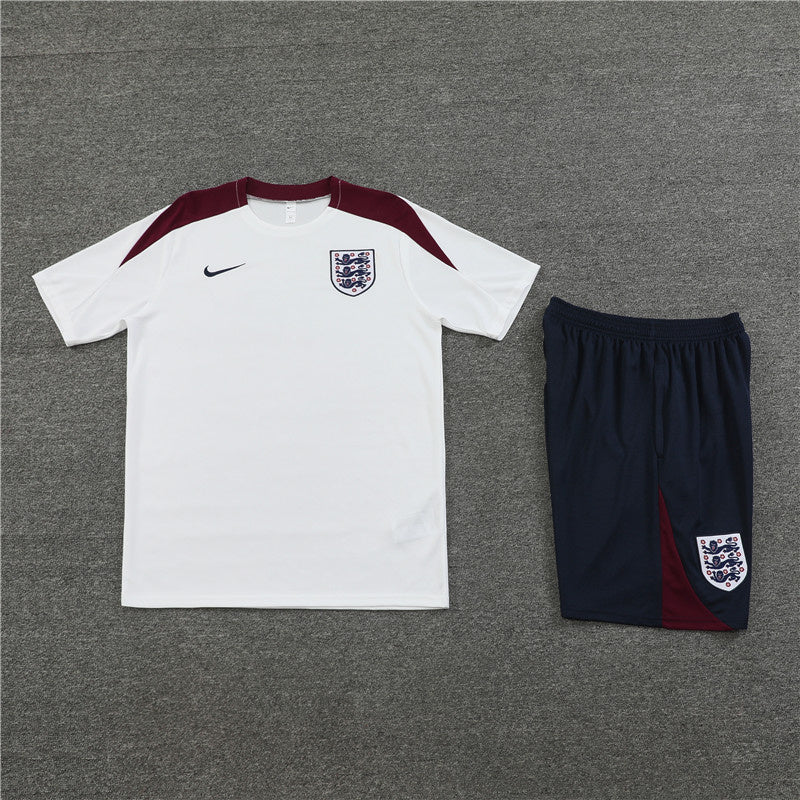 England Trainingsset 24/25 Trikot und Shorts