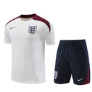 England Trainingsset 24/25 Trikot und Shorts
