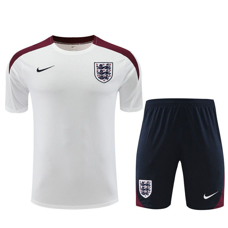 England Trainingsset 24/25 Trikot und Shorts