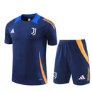 Juventus Trainingsset 24/25 Trikot und Short