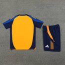 Juventus Trainingsset 24/25 Trikot und Short