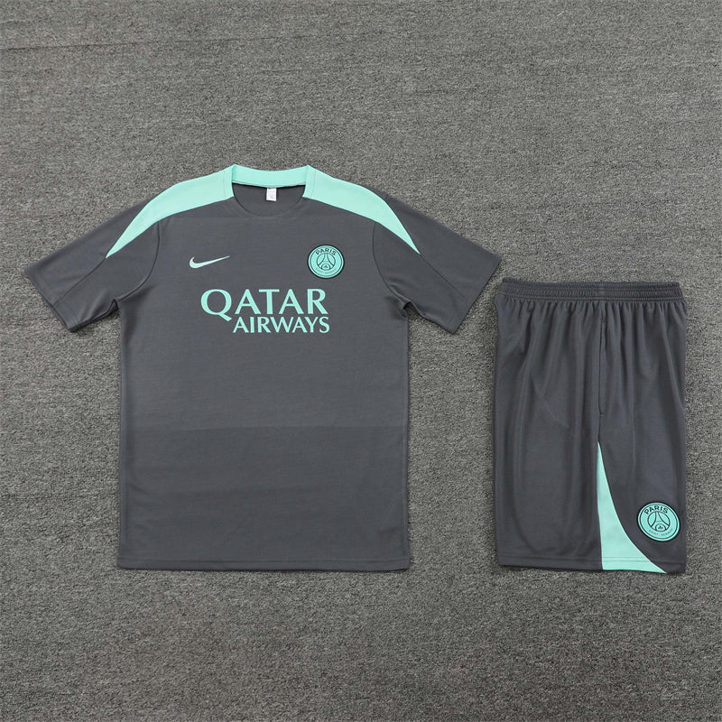 PSG Trainingsset 24/25 Trikot und Shorts