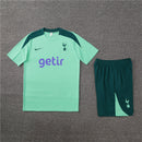 Tottenham Trainingsset 24/25 Trikot und Shorts