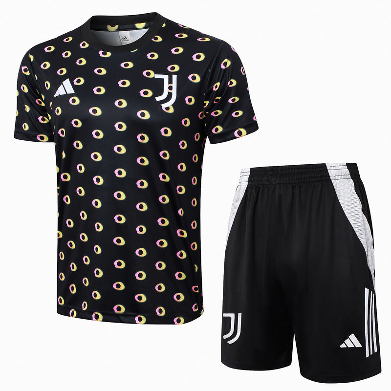 Juventus Trainingsset 24/25 Trikot und Shorts
