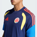 Kolumbien Trainingstrikot 2026 2027 Herren dunkelblau azul marinho 1.1 Premium Qualität Shop des Spielers Kolumbien Training Jersey FCF Los Cafeteros, Kolumbien Training, Kolumbien Trikot 2026, Dunkelblaues Kolumbien Trikot, Colombia Training Jersey, Kolumbien Trikot kaufen, 1.1 Qualität Kolumbien, FCF Training, Kolumbien Herren Trikot, Fußballtrikot Kolumbien blau.
