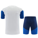 Kolumbien Trainingsset 2026 2027 Herren weißes Trikot marineblaue Shorts 1.1 Premium Qualität Shop des Spielers FCF Training Gear, Kolumbien Trainingsset 2026, FCF Trikot weiß, Kolumbien Shorts blau, Kolumbien Trikot 26/27, Fußball Trainingsset Herren, 1.1 Qualität Kolumbien, James Rodríguez Training, Kolumbien Fanshop Deutschland, Fußball Set weiß blau.
