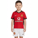 Manchester United Kinder - Set Heimtrikot 02/04 Rot und Weiß (Retro) - SHOP DES SPIELERS
