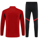 Shop des Spielers, Manchester United Trainingsanzug 25/26, Manchester United Jacke Rot, Manchester United Hose Schwarz, Fußball Trainingsanzug Manchester United, Kollektion 2026, Trainingsanzug Herren Rot Schwarz, Manchester United Fan-Shop, Manchester United Training 2026, Fußball-Fanartikel, Manchester United Trainingskleidung, Trainingsset 2025, Manchester United rot schwarz Set.