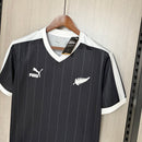 Neuseeland Auswärtstrikot 2026 2027 Herren schwarz All Whites 1.1 Premium Qualität Shop des Spielers Neuseeland Nationalmannschaft Trikot Away, Neuseeland Trikot 2026, New Zealand Away Jersey, All Whites Trikot schwarz kaufen, Neuseeland Fußballtrikot Herren, 1.1 Qualität Neuseeland, Silberfarn Trikot schwarz, Ozeanien Fußball Fanartikel, Fußball Geschenk Herren selten, Neuseeland Trikot 26/27.