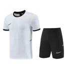 Nike Set Herren Trikot weiß und Shorts schwarz 1.1 Premium Qualität Shop des Spielers Nike Trainingsset weiß schwarz Performance Fußball, Nike Set Herren weiß schwarz, Nike Trikot weiß, Nike Shorts schwarz, Nike Trainingsanzug kurz, Fußballset weiß schwarz, Nike Sportbekleidung 2026, 1.1 Qualität Nike, Nike Gym Set weiß, Nike Sommer Sportoutfit.