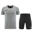 Nike Set Herren Trikot und Shorts - SHOP DES SPIELERS