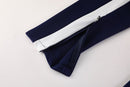 Shop des Spielers, Nike Trainingsanzug, Nike Jacke Blau, Nike Hose Weiß, Nike Sportanzug Herren, Fußball Trainingsanzug, Nike Funktionskleidung, Trainingsset Herren Blau Weiß, Nike Training, Sportbekleidung, Nike Anzug, Trainingsanzug Herren Blau, Nike Lifestyle, Sport-Set Nike.