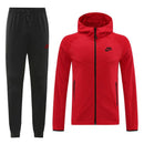 Nike, Trainingsanzug, Herren, Rot, Schwarz, Set, Jacke und Hose, Nike Sportswear, Herrenmode, Sportbekleidung, Fitness, Streetwear, Shop des Spielers, Casual Sport