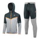 Nike, Trainingsanzug, Herren, Grau, Dunkelgrau, Set, Jacke und Hose, Nike Sportswear, Herrenmode, Sportbekleidung, Fitness, Streetwear, Shop des Spielers, Casual