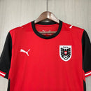 Österreich Heimtrikot 2026 2027 Herren Fan-Version rot weiß 1.1 Premium Qualität Shop des Spielers ÖFB Home Jersey Regular Fit, Österreich Trikot 2026, ÖFB Heimtrikot, Österreich Fanartikel, Austria Jersey Herren, Fußballtrikot Österreich kaufen, 1.1 Qualität Österreich, ÖFB Shop, Nationalteam Trikot 26/27.