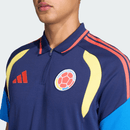 Kolumbien Polo Training 2026 2027 Herren Fantrikot 1.1 Premium Qualität Shop des Spielers Kolumbien Poloshirt Colombia Soccer Polo FCF Los Cafeteros, Kolumbien Polo, Kolumbien Trikot 2026, Colombia Training Polo, Kolumbien Polo kaufen, 1.1 Qualität Kolumbien, FCF Fanartikel, Kolumbien Herren Trikot, Fußball Polo Kolumbien, Fantrikot Kolumbien 26/27