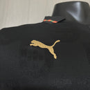 Portugal Sonderedition Pantera Negra 25/26 Herren Spieler-Version schwarz gold 1.1 Premium Qualität Shop des Spielers Eusébio Tribute Trikot Authentic, Portugal Sonderedition 25/26, Pantera Negra Trikot, Portugal Eusébio Trikot, Portugal Spielerversion kaufen, 1.1 Qualität Portugal, Authentic Jersey Portugal, Portugal Black Edition, Fußball Sammlerstück, Portugal Trikot schwarz gold.