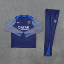 Shop des Spielers, PSG Trainingsanzug 25/26, PSG Jacke Dunkelblau, PSG Hose Dunkelblau, Fußball Trainingsanzug PSG, Paris Saint-Germain Kollektion 2026, Trainingsanzug Herren Dunkelblau, PSG Fan-Shop, PSG Training 2026, Fußball-Fanartikel, PSG Trainingskleidung, Trainingsset 2025.