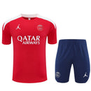 Shop des Spielers, PSG Trainings-Set 25/26, PSG Trikot Rot, PSG Shorts Dunkelblau, Fußball Trainingsset Paris Saint-Germain, PSG Kollektion 2026, Trainings-Kit 2025, Sportbekleidung PSG, Trainingsanzug Herren Rot Blau, PSG Fan-Shop, Paris Saint-Germain Training 2026, Fußball-Fanartikel.