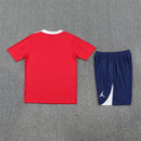 Shop des Spielers, PSG Trainings-Set 25/26, PSG Trikot Rot, PSG Shorts Dunkelblau, Fußball Trainingsset Paris Saint-Germain, PSG Kollektion 2026, Trainings-Kit 2025, Sportbekleidung PSG, Trainingsanzug Herren Rot Blau, PSG Fan-Shop, Paris Saint-Germain Training 2026, Fußball-Fanartikel.