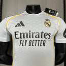 Real Madrid Heimtrikot 25/26 Herren Spieler - Version - SHOP DES SPIELERS