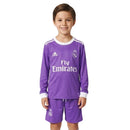 Shop des Spielers, Real Madrid Kinder-Set 2016/17, Real Madrid Trikot Kinder Langarm, Real Madrid Auswärtstrikot Retro, Real Madrid Shorts Violett, Fußball Trikot Real Madrid lila, Real Madrid 16/17 Trikot Kinder, Königliche Kinder-Set Retro, Fußball-Shop Real Madrid, Real Madrid Retro-Kollektion Kinder, Real Madrid Set Langarm Lila, Madrid Kindertrikot 2017.