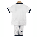 Real Madrid Kinder - Set Heimtrikot 12/13 Weiß (Retro) - SHOP DES SPIELERS